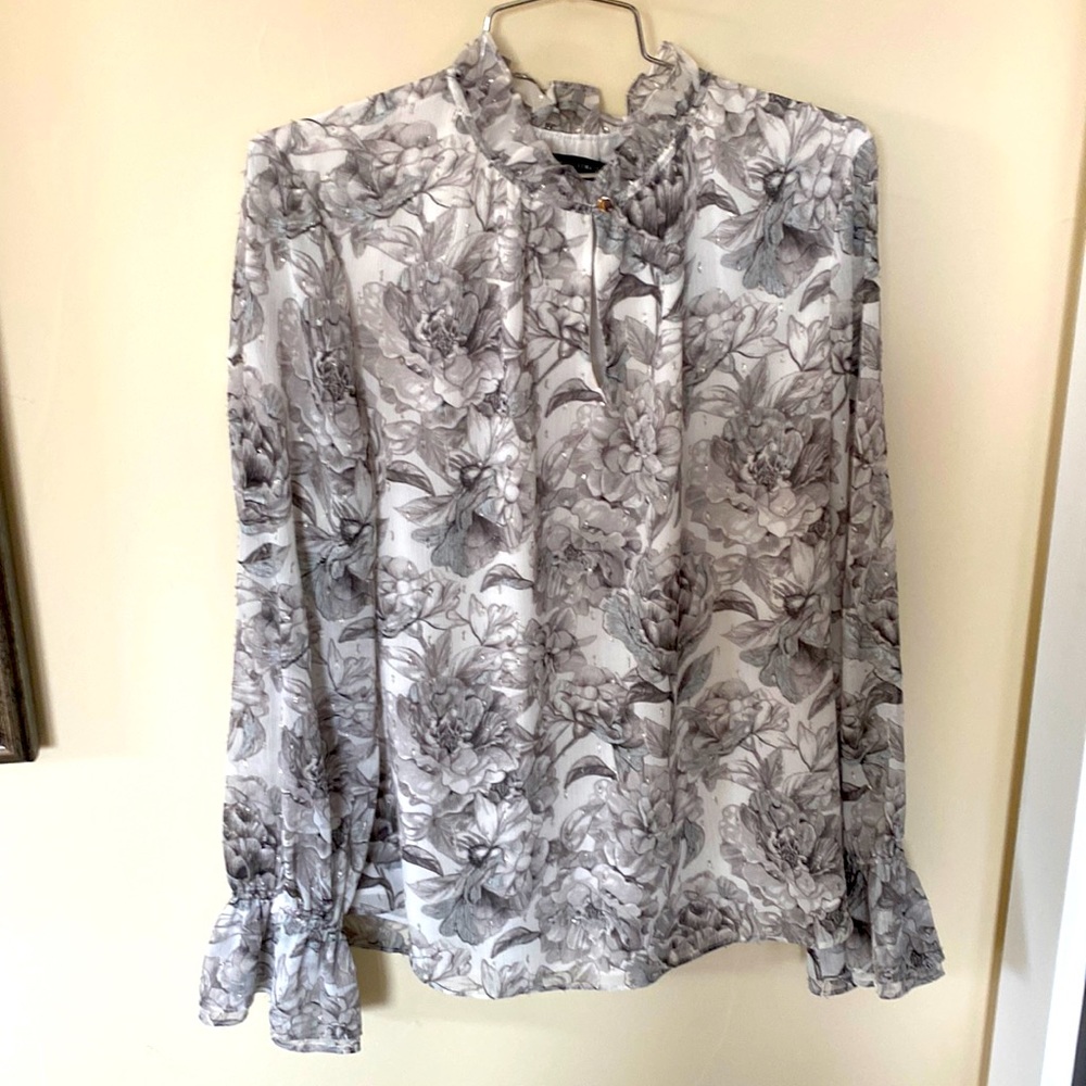 White House Black market blouse
